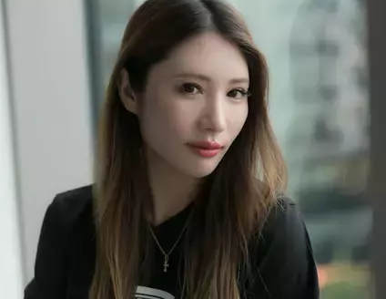 志筑杏里